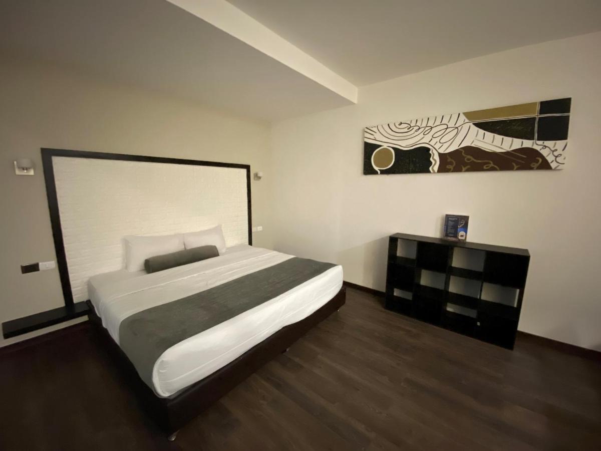 Stay Inn Hotels Рейноса Екстер'єр фото